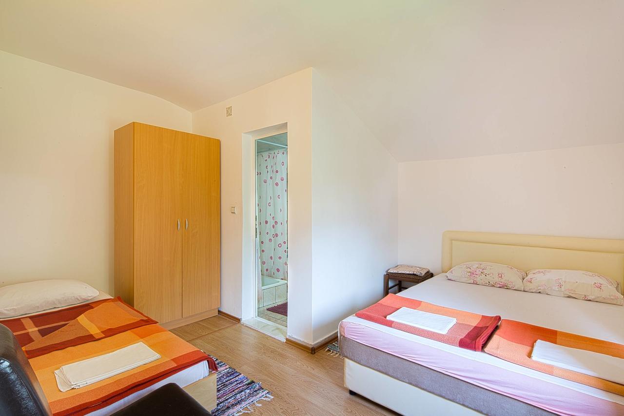 Astor Apartments Budva Eksteriør bilde