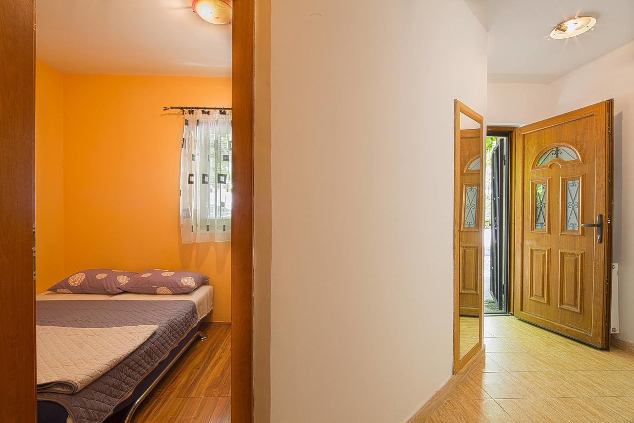 Astor Apartments Budva Eksteriør bilde